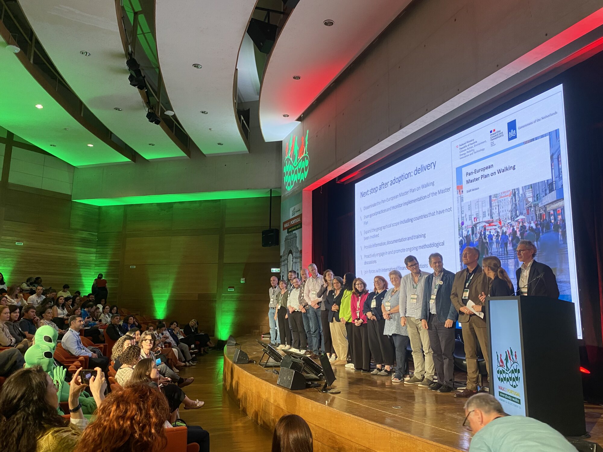 Walkability for a more inclusive future takes centre stage at Walk21 Portugal